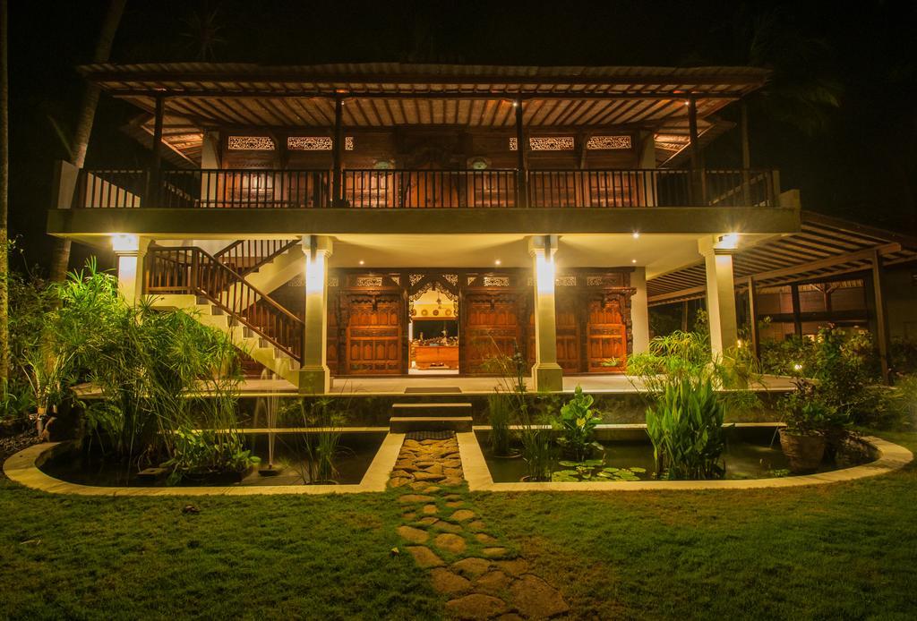 Oceanfront Citakara Sari Villas Candidasa Kültér fotó