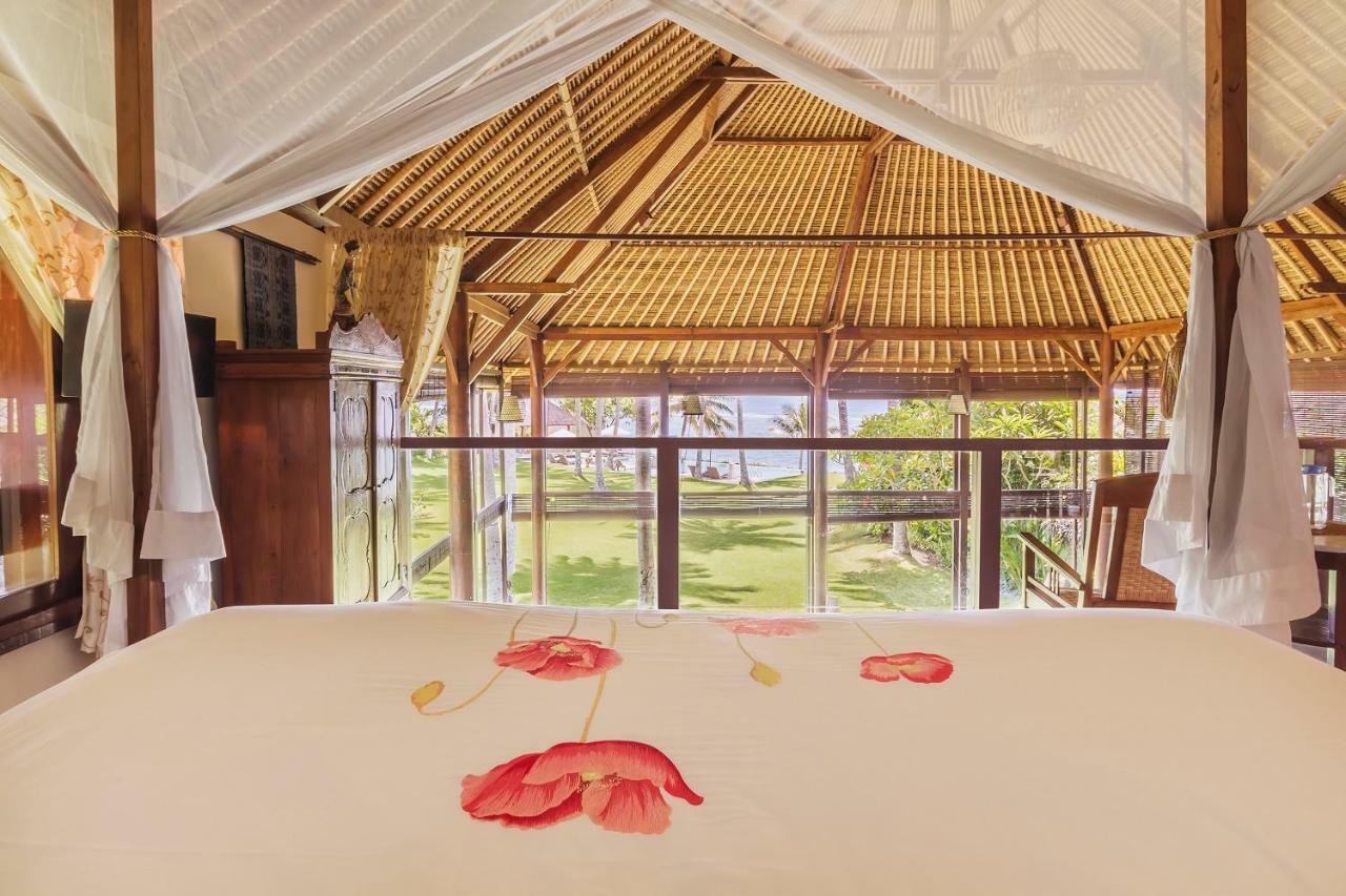 Oceanfront Citakara Sari Villas Candidasa Kültér fotó